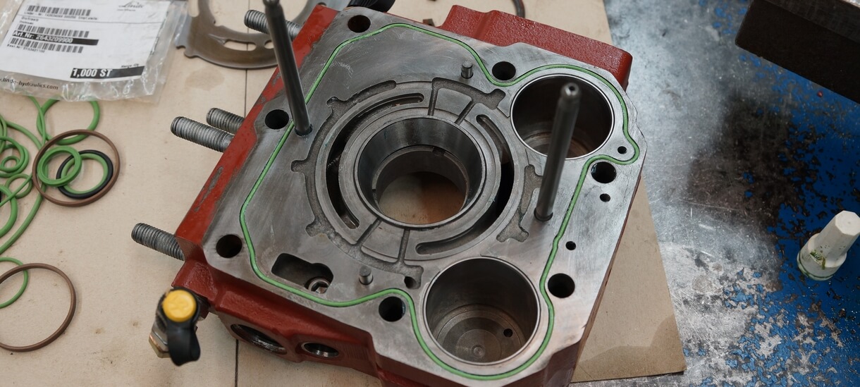 Moteur Linde hydraulique en remontage avec pièces d'origine Linde